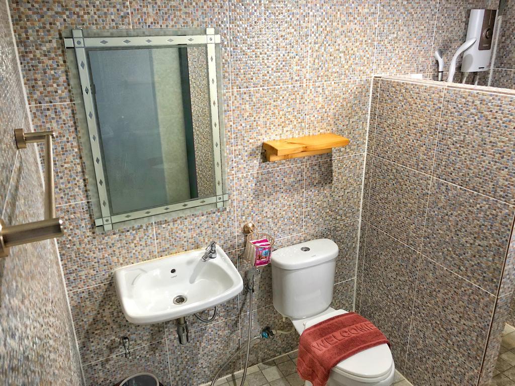 The Rabbit House Hotel Thong Pha Phum Ngoại thất bức ảnh